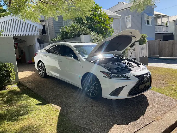 An Astute Automotive inspector carrying out a mobile roadworthy inspection at a customer address in North Brisbane.
